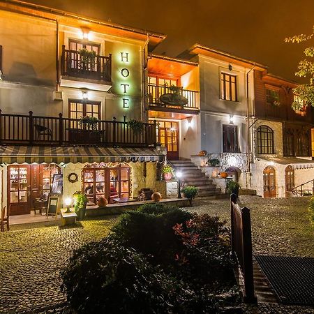 Hotel Dwa Ksiezyce Kazimierz Dolny Esterno foto