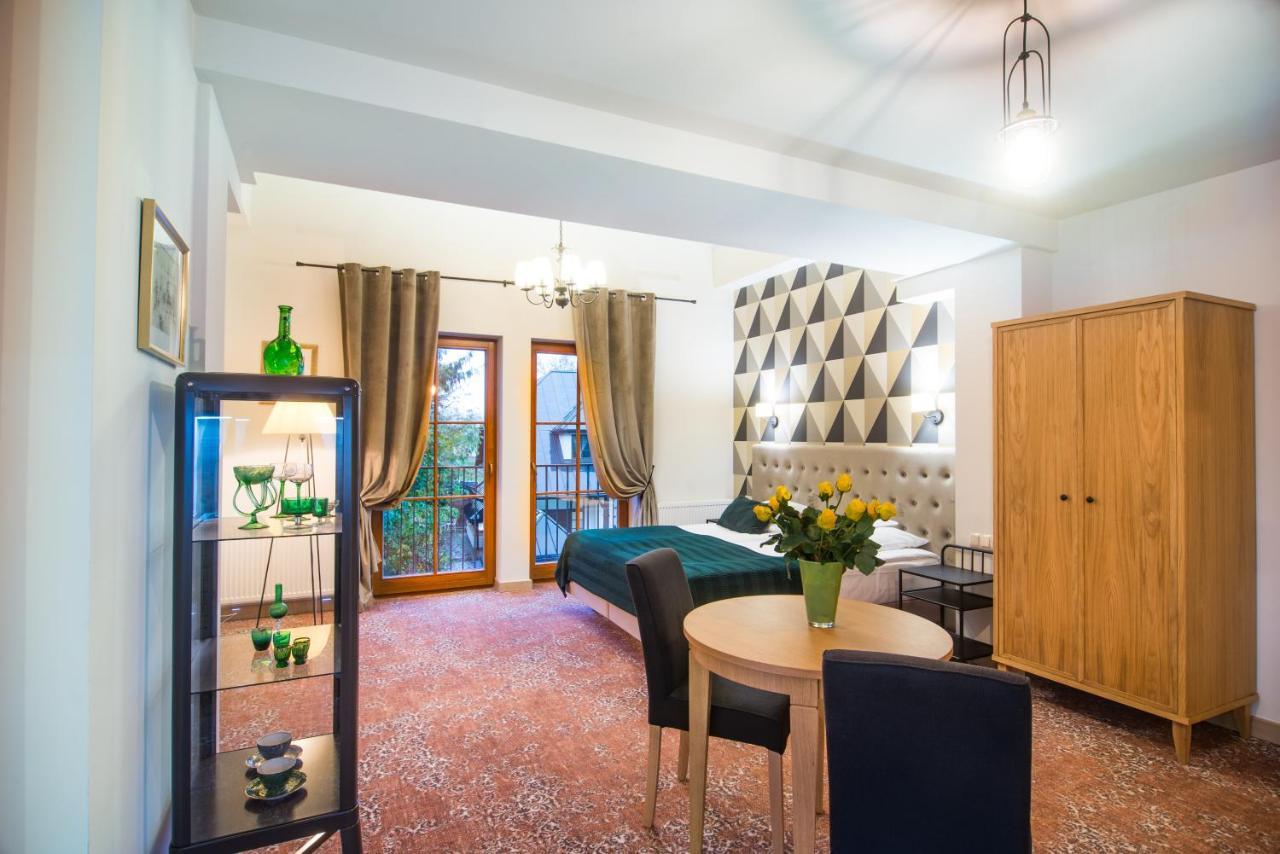 Hotel Dwa Ksiezyce Kazimierz Dolny Esterno foto