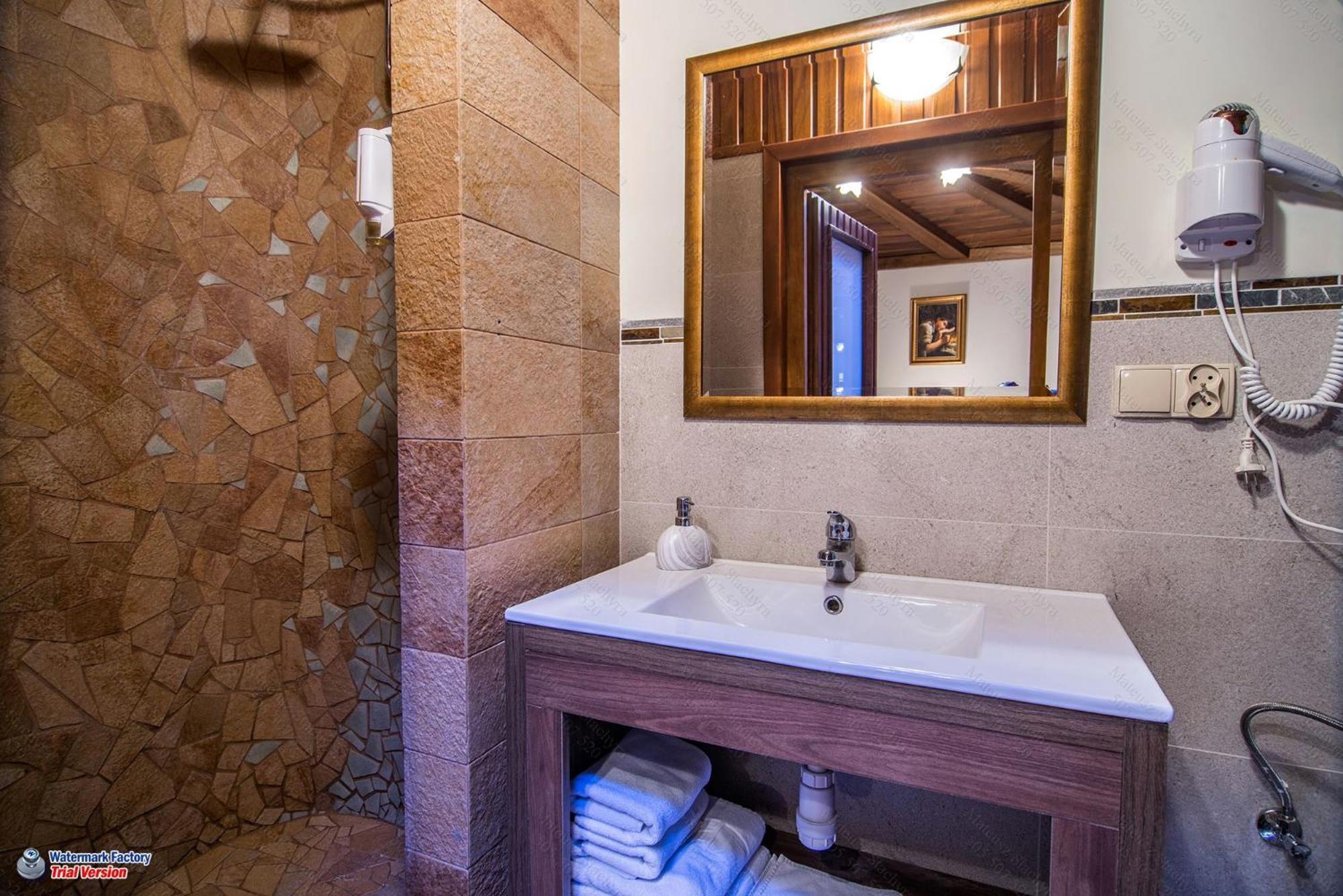 Hotel Dwa Ksiezyce Kazimierz Dolny Esterno foto