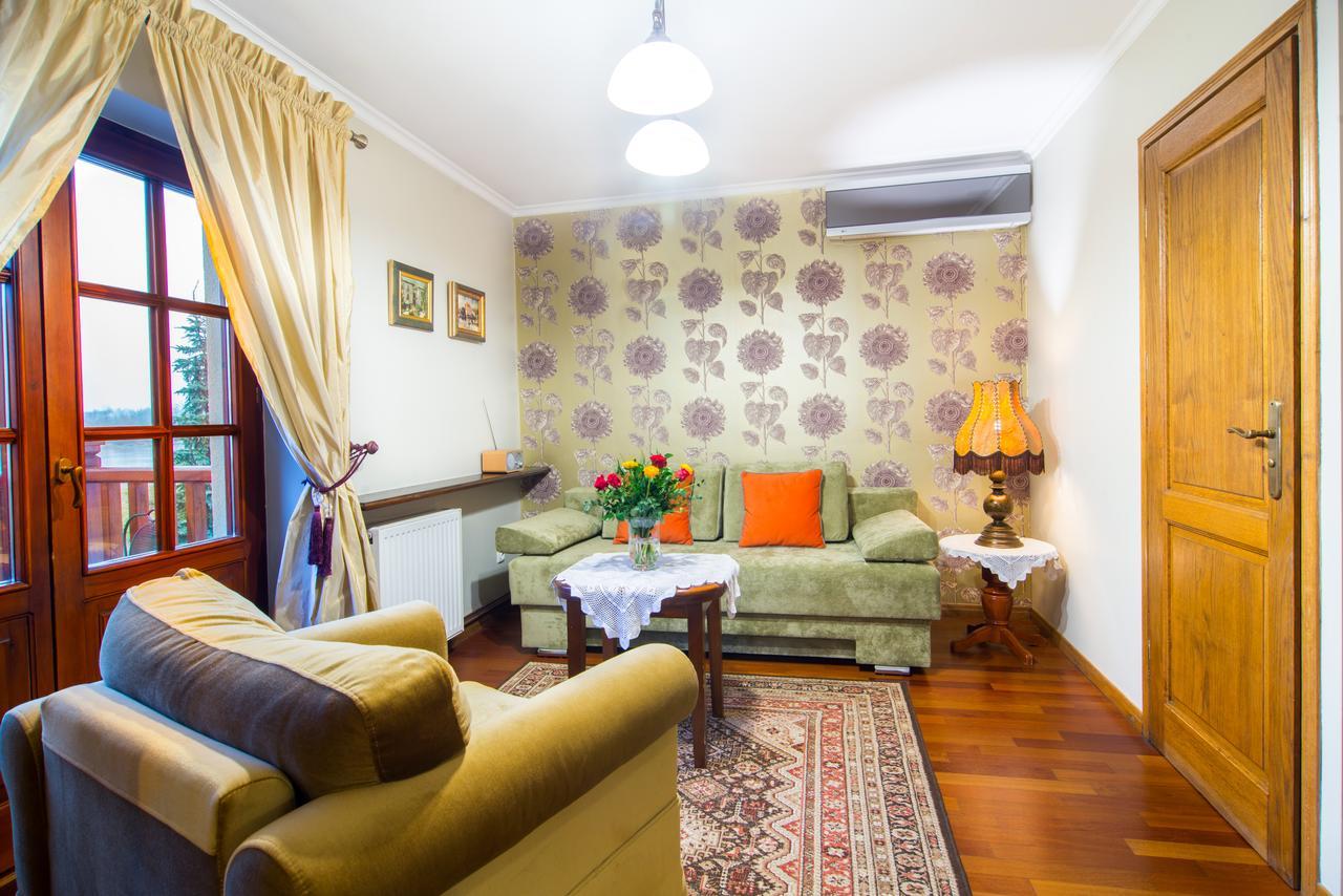 Hotel Dwa Ksiezyce Kazimierz Dolny Esterno foto